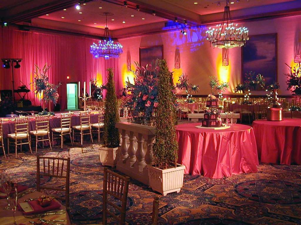 Doubletree By Hilton Hotel & Executive Meeting Center Omaha-Downtown Restaurant photo